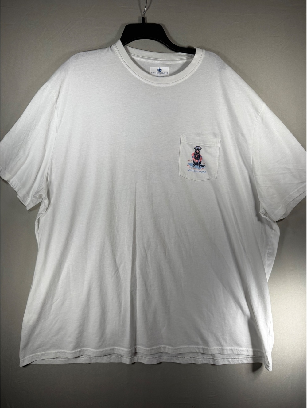 Southern Proper White Graphic T-Shirt with Black Dog Print Size 4X